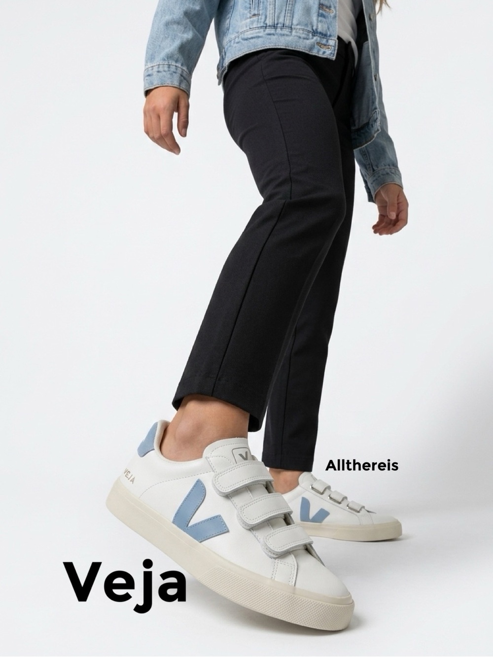 NWOB VEJA Recife Women's Hook & Loop 3-Strap Low-Top Sneakers White/Steel Blue 7